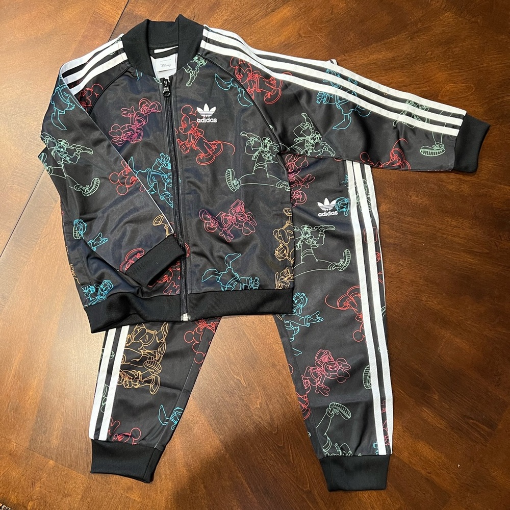 NWT Adidas Originals Disney Kids Tracksuit